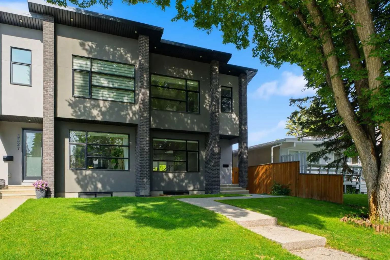 Xxxx Xx Street Sw Calgary Alberta T3E 3M5 Glenbrook Details