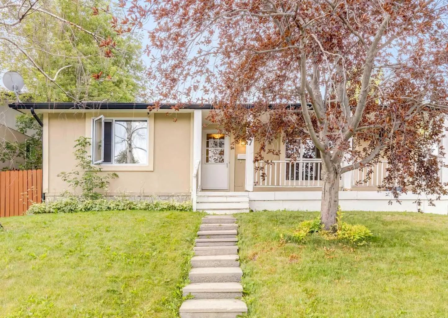 X Lake Sylvan Close Se Calgary Alberta T2J 3E5 Bonavista Downs Details