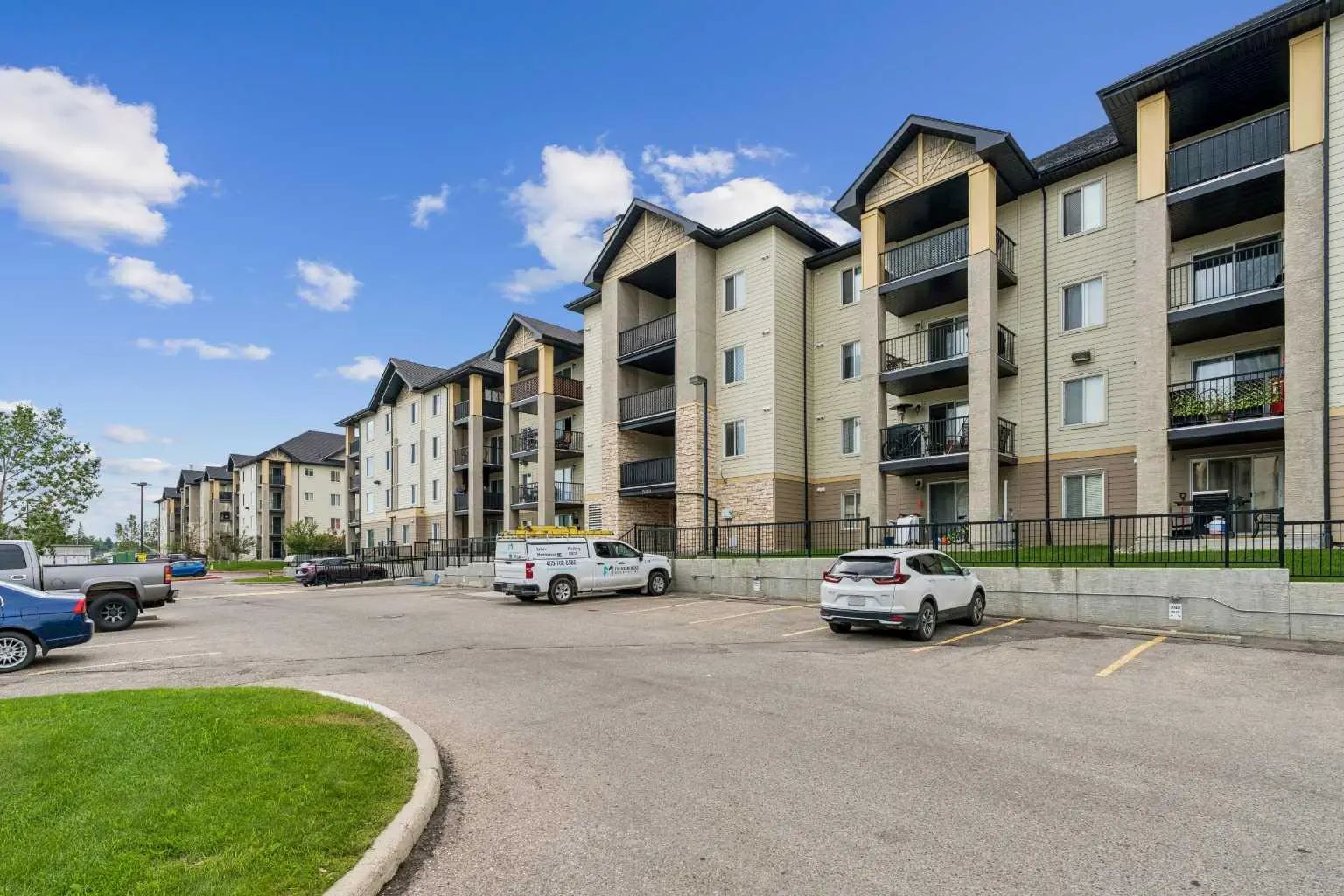 Xxxx Xxx Mackenzie Way Sw Airdrie Alberta T4B 3H7 Downtown Details