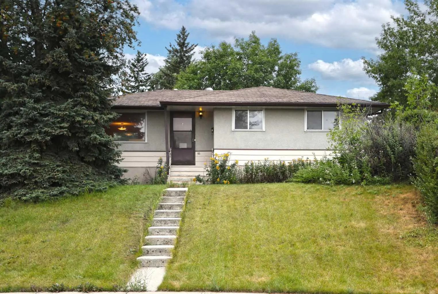 Xx Winslow Crescent Sw Calgary Alberta T3C 2R3 Westgate Details