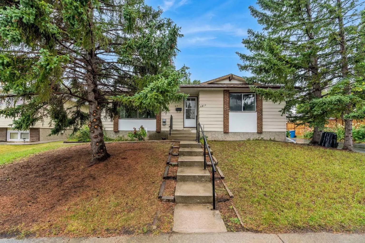 Xxxx Xx Street Nw Calgary Alberta T2k 5P2 North Haven Upper Details