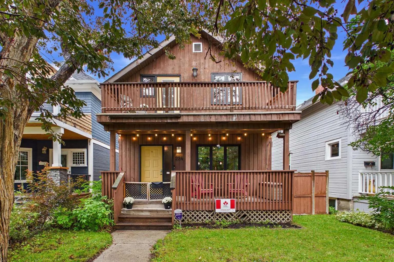Xxx Xxa Street Nw Calgary Alberta T2N 1W6 Hillhurst Details