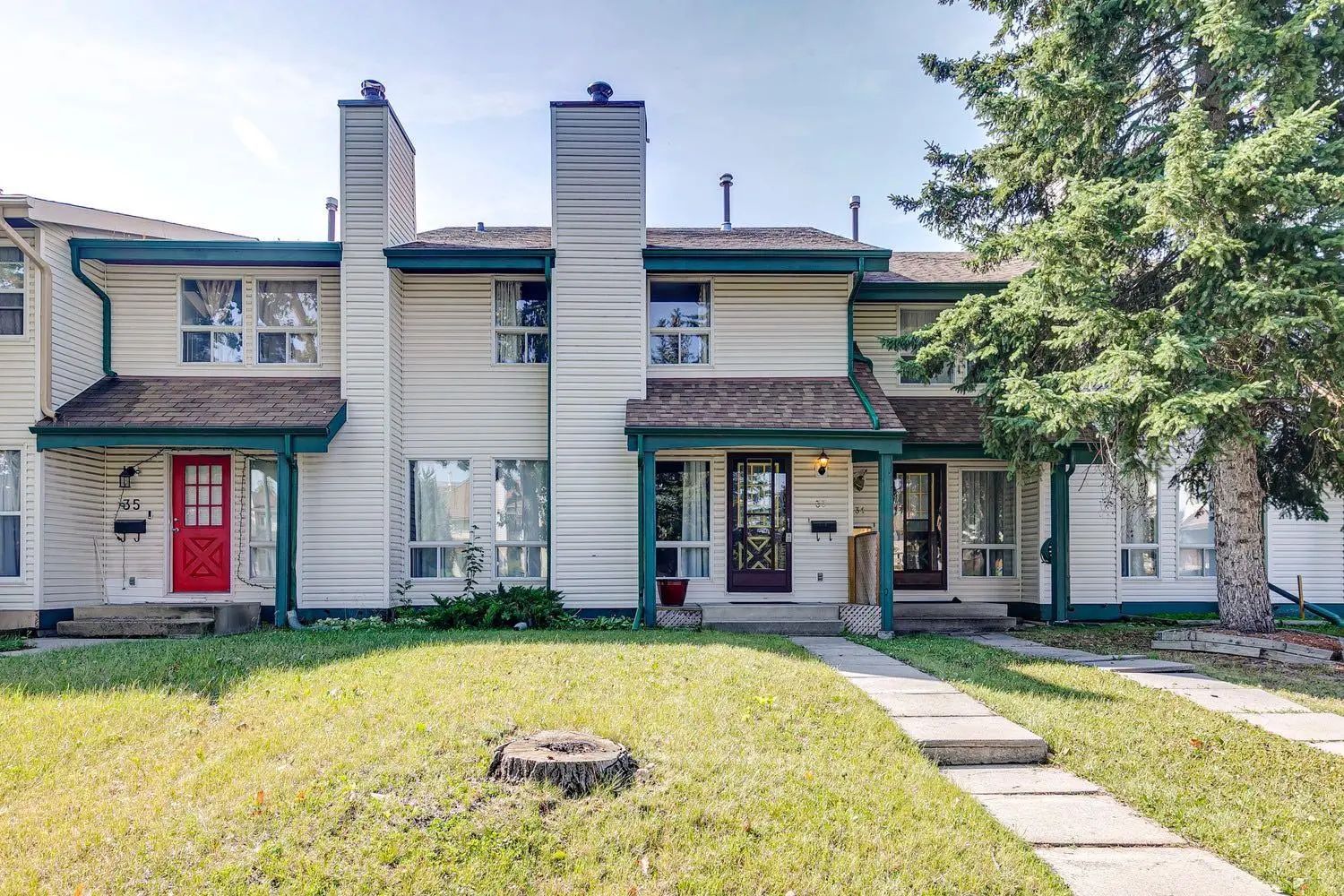 Xx Woodhill Court Sw Calgary Alberta T2W 3P1 Woodlands Details