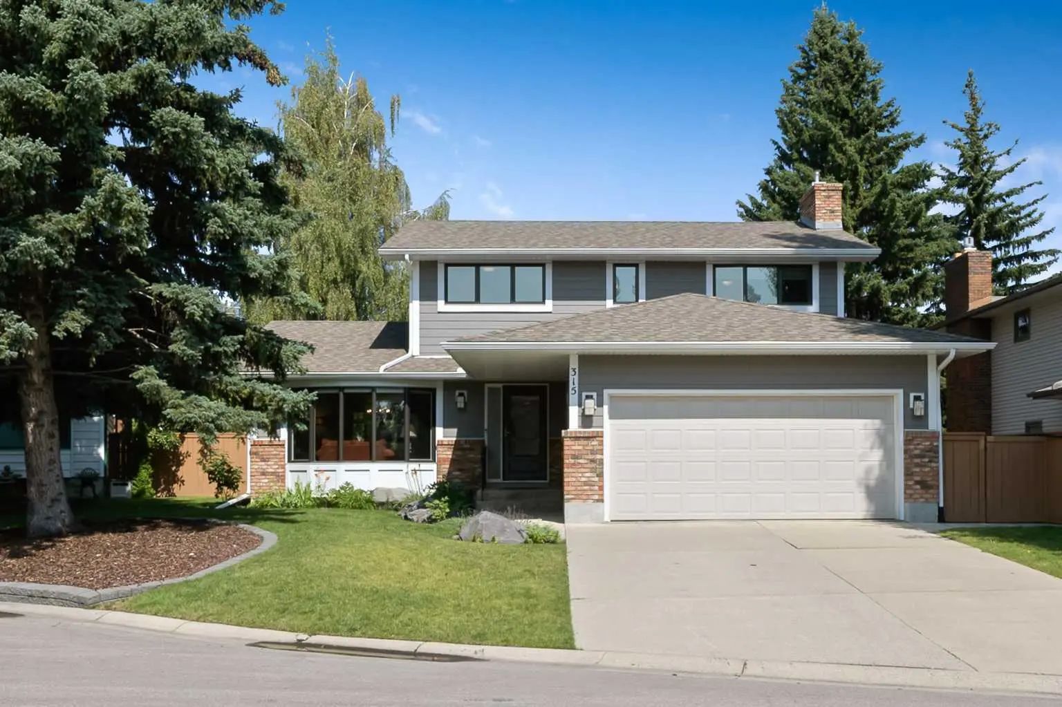 Xxx Woodpark Place Sw Calgary Alberta T2W 2X9 Woodlands Details