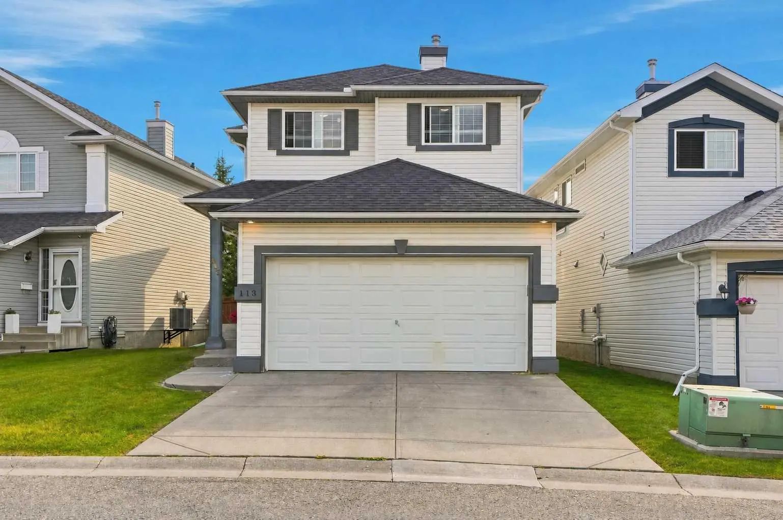 Xxx Rocky Ridge Point Nw Calgary Alberta T3G 4R5 Rocky Ridge Details