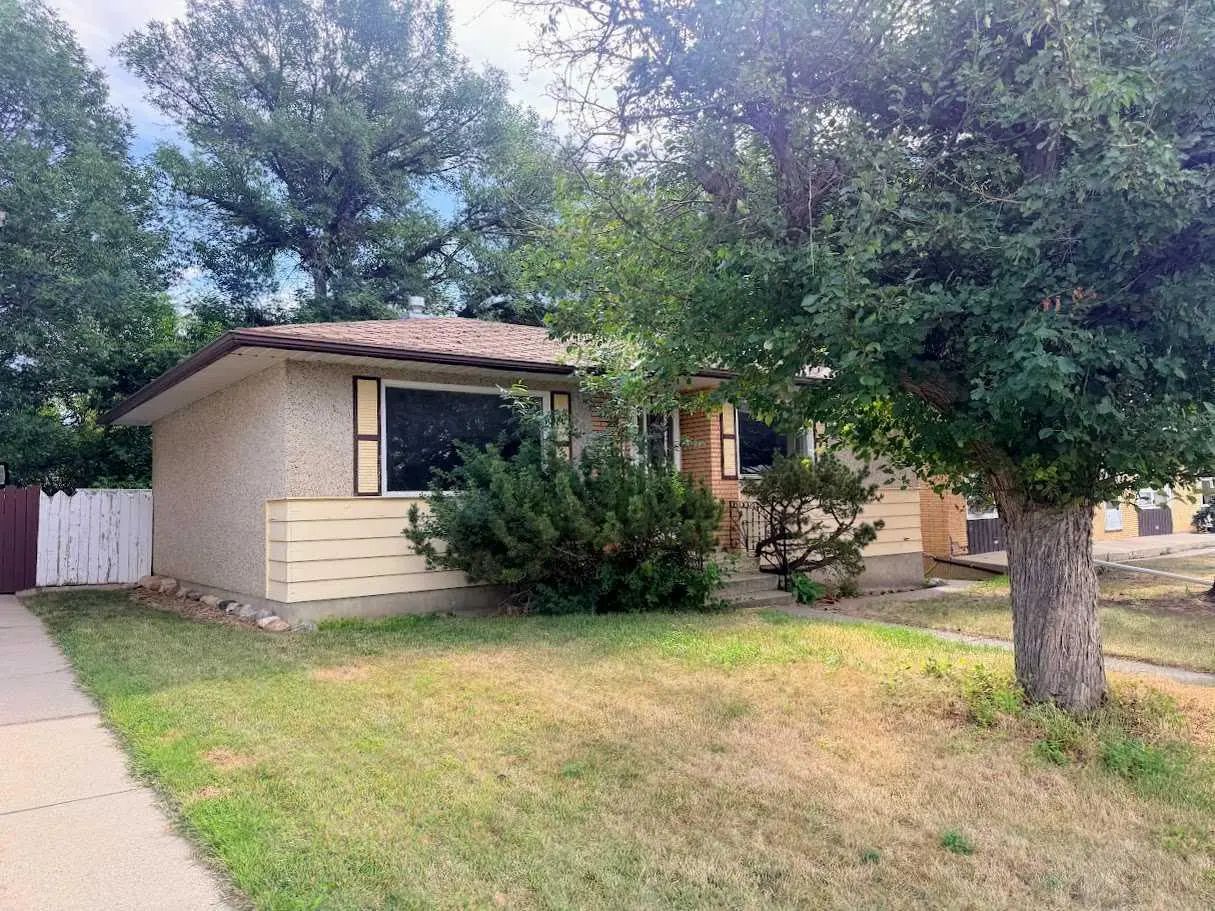 Xxx X Street N Lethbridge Alberta T1H 1Z2 Staffordville Details