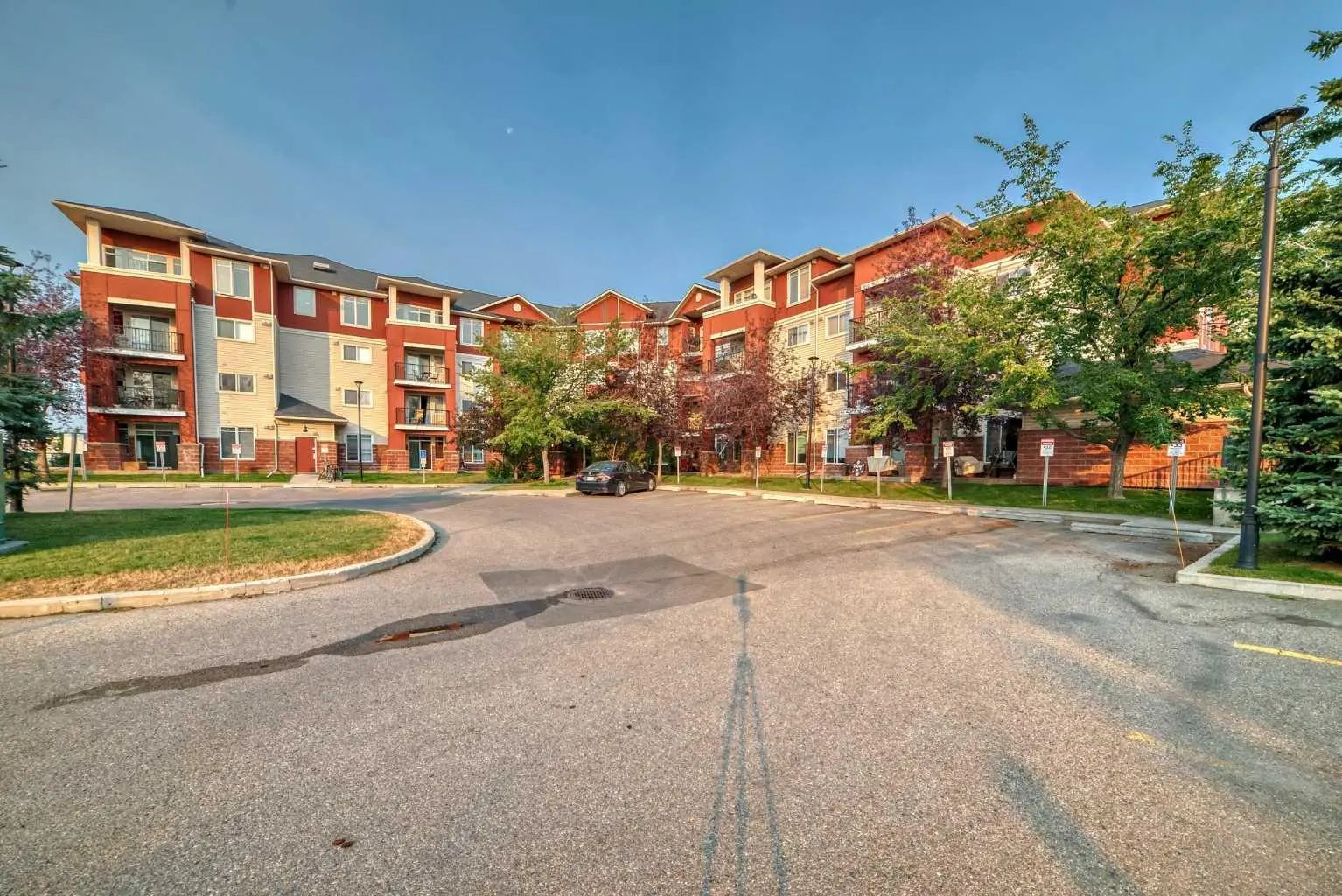 Xxx, Xxx Country Village Circle Ne Calgary Alberta T3K0E5 Country Hills Village Details