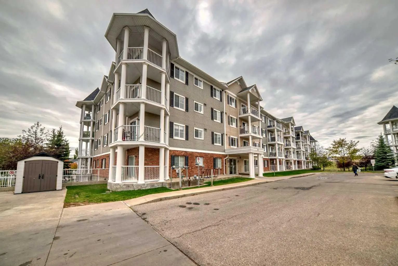 Xxxx, Xx Country Village Lane Ne Calgary Alberta T3K 0G2 Country Hills Village Details