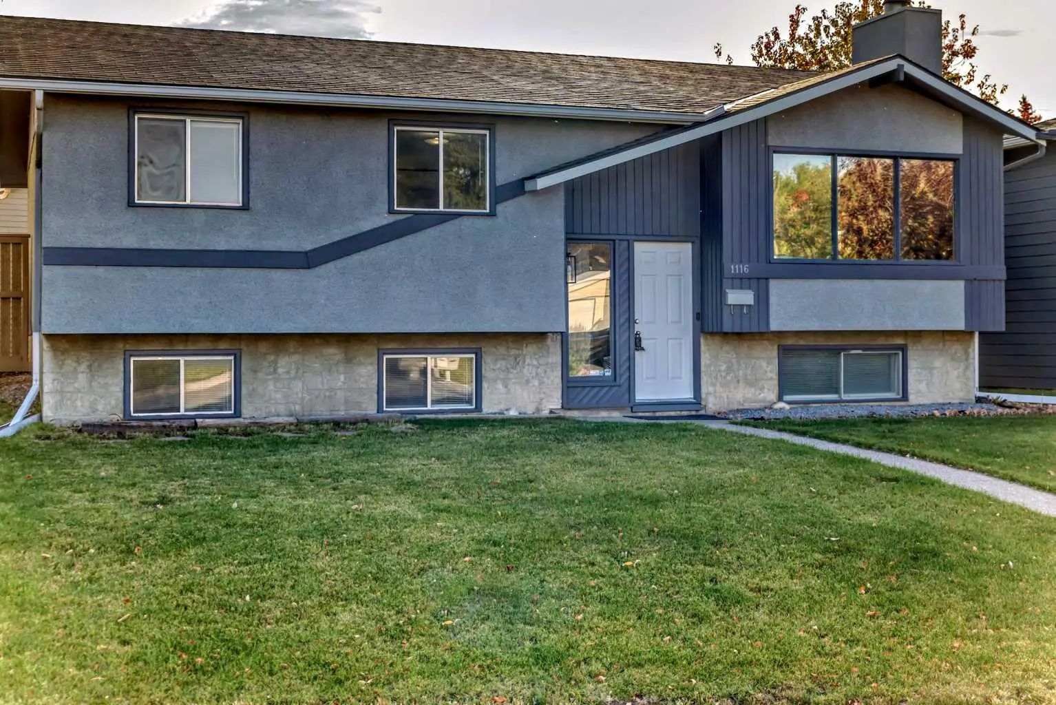 Xxxx Lake Huron Crescent Se Calgary Alberta T2J3E7 Bonavista Downs Details