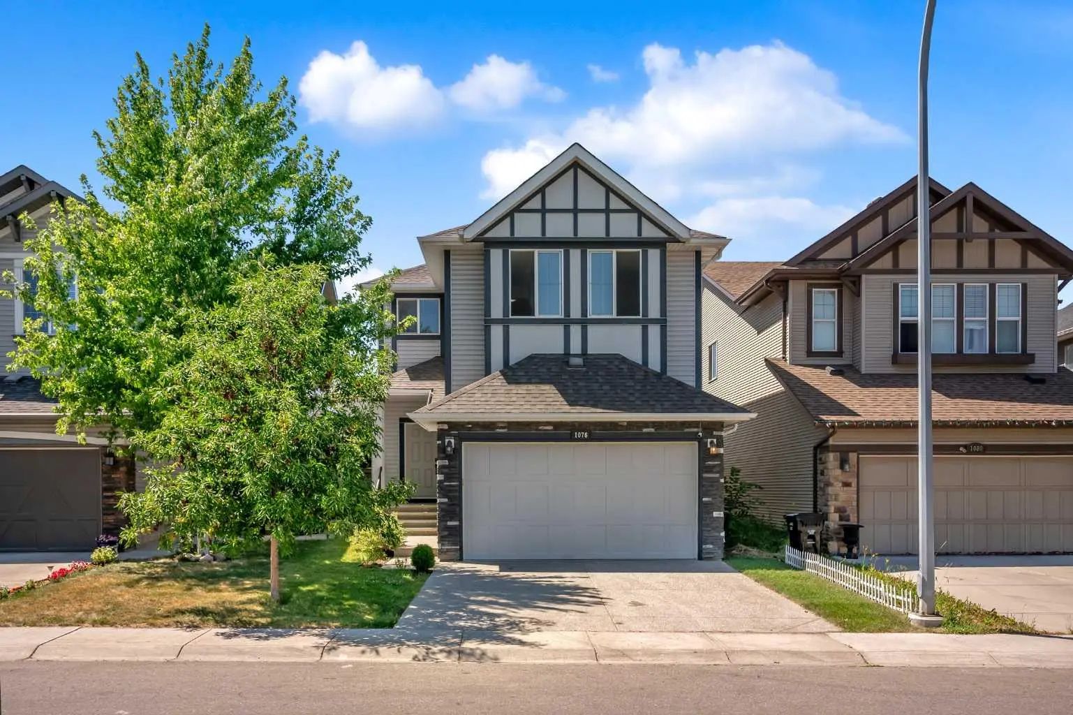 Xxxx Brightoncrest Green Se Calgary Alberta T2Z 1G8 New Brighton Details