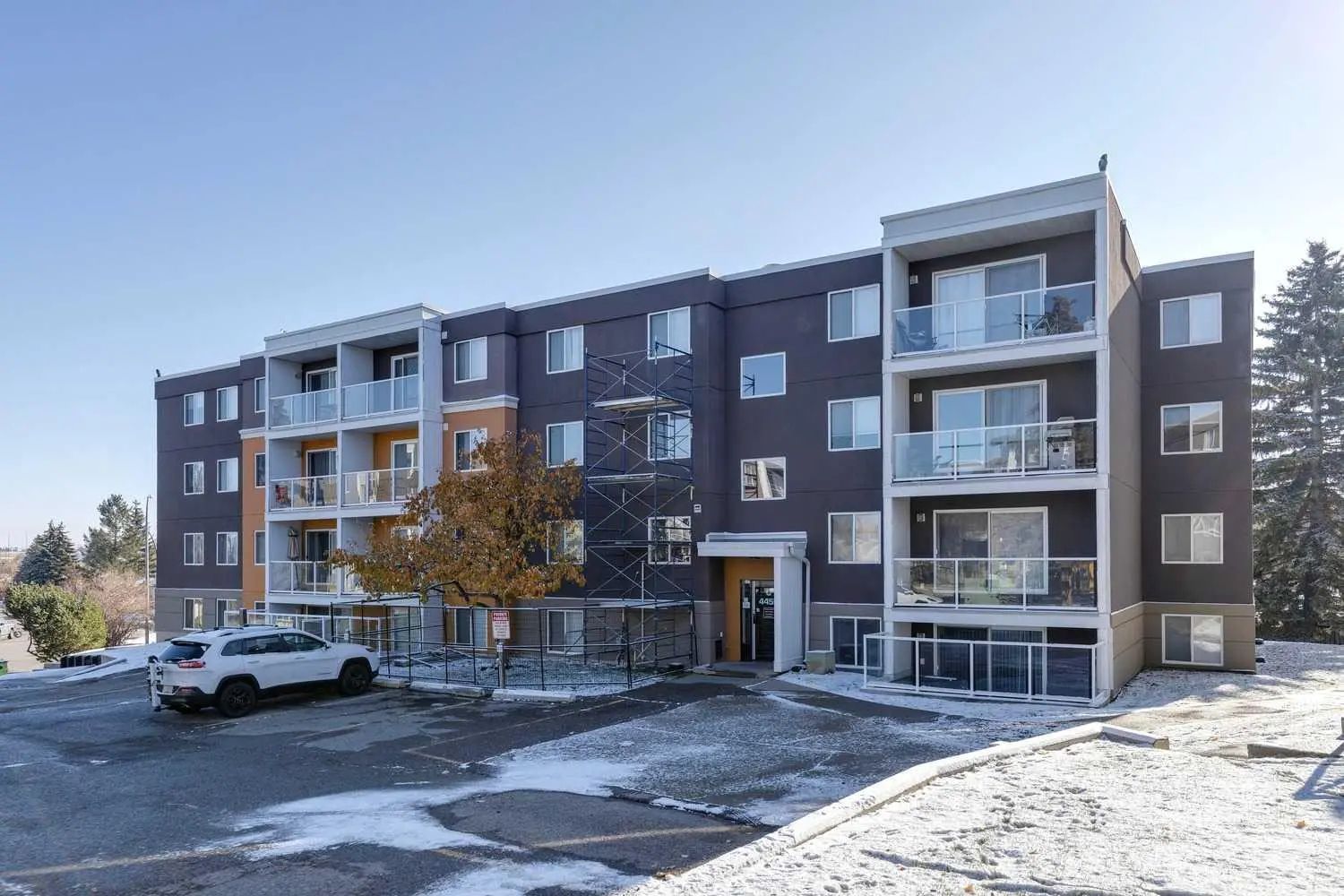 Xxx, Xxxxc Greenview Drive Ne Calgary Alberta T2B 6M1 Greenview Details