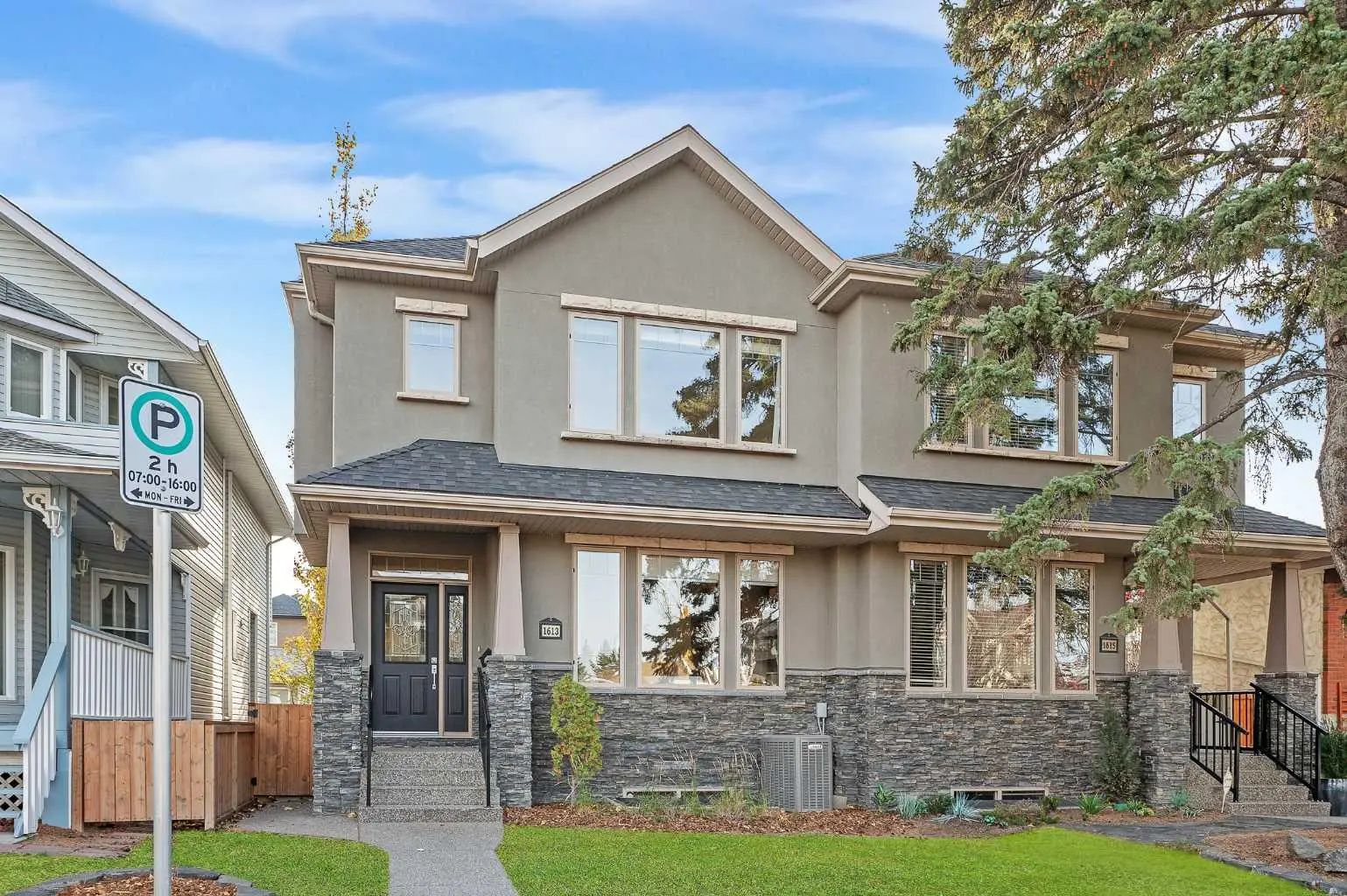 Xxxx Xx Avenue Nw Calgary Alberta T2M 0X2 Capitol Hill Details
