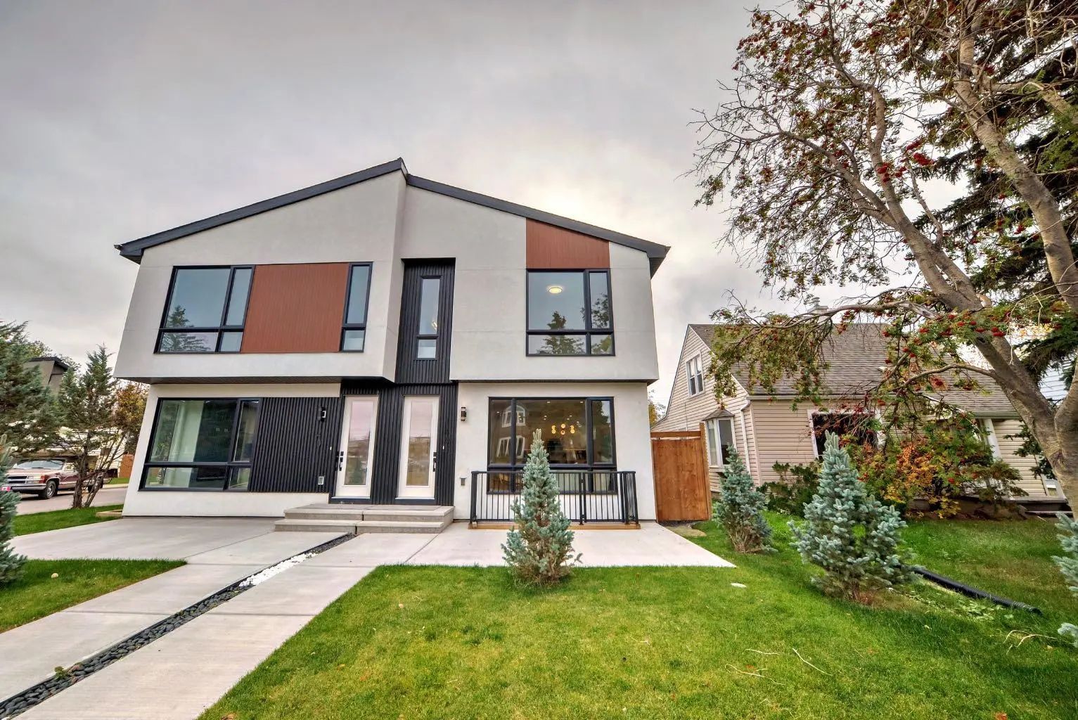 Xxxx Xx Avenue Nw Calgary Alberta T2M 1A7 Capitol Hill Details