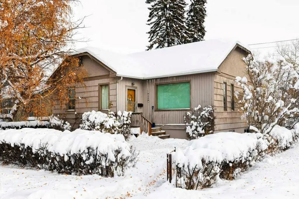 Xxxx Xxa Street Sw Calgary Alberta T3E 1W1 Richmond Details