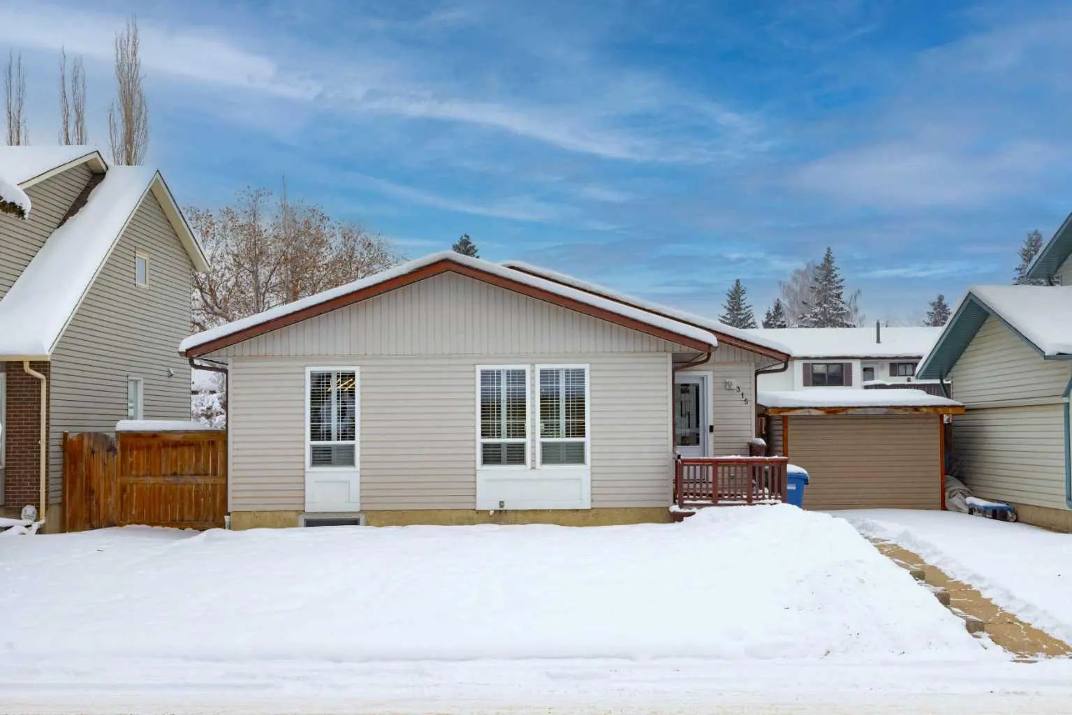 Xxx Woodridge Place Sw Calgary Alberta T2W 3S5 Woodlands Details