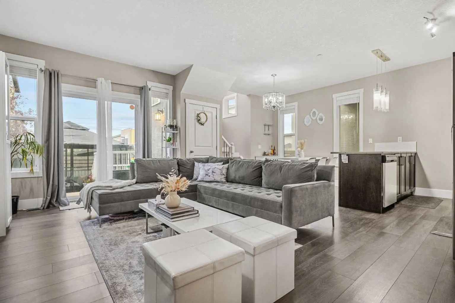 Xx Covecreek Mews Ne Calgary Alberta T3K 0V8 Coventry Hills Details