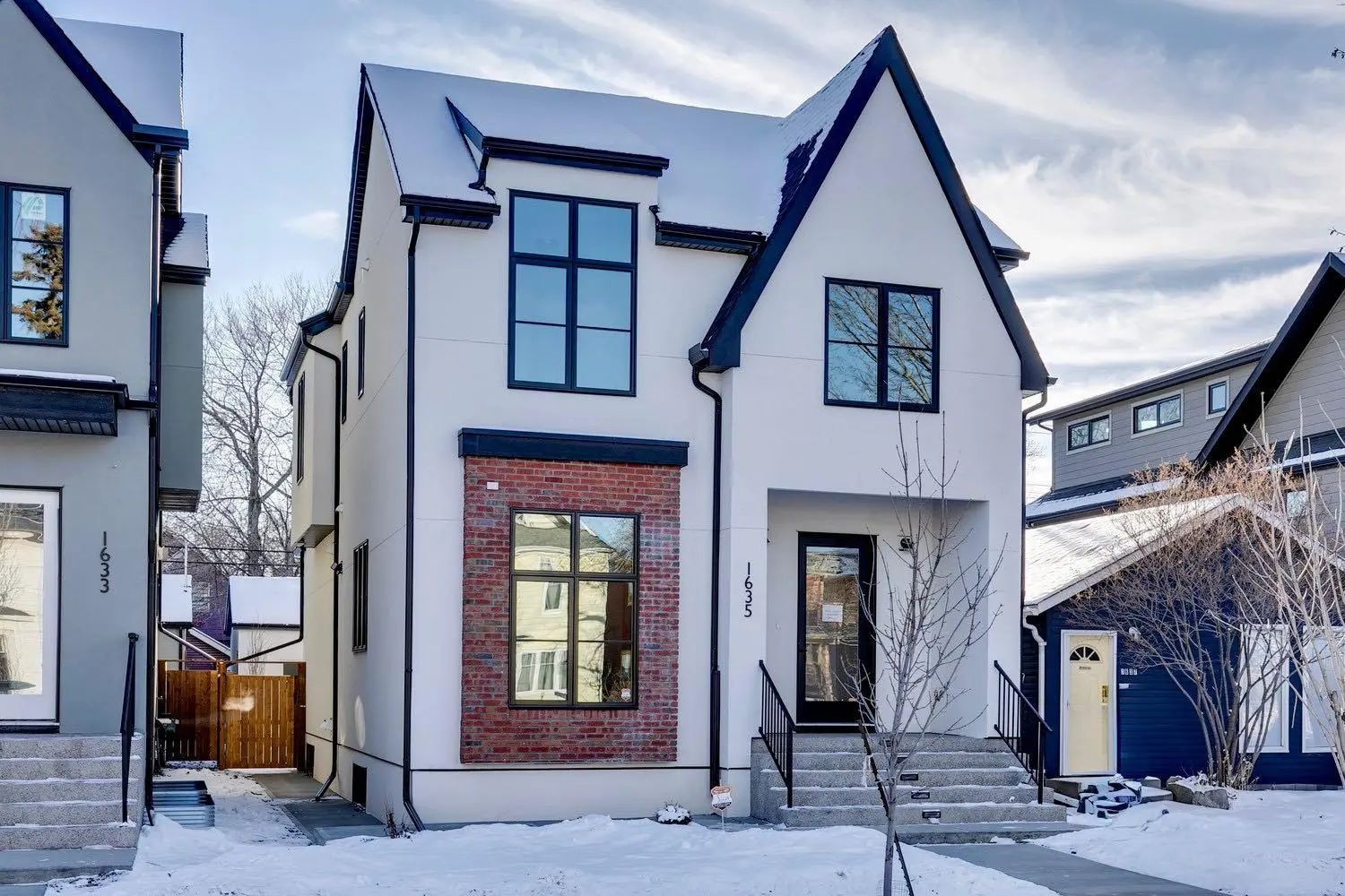 Xxxx Bowness Road Nw Calgary Alberta T2N 3K1 Hillhurst Details