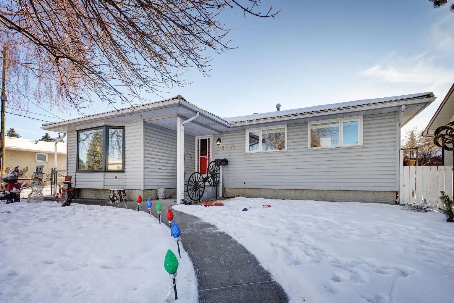 Xxxx Lake Sylvan Drive Se Calgary Alberta T2J 3C8 Bonavista Downs Details