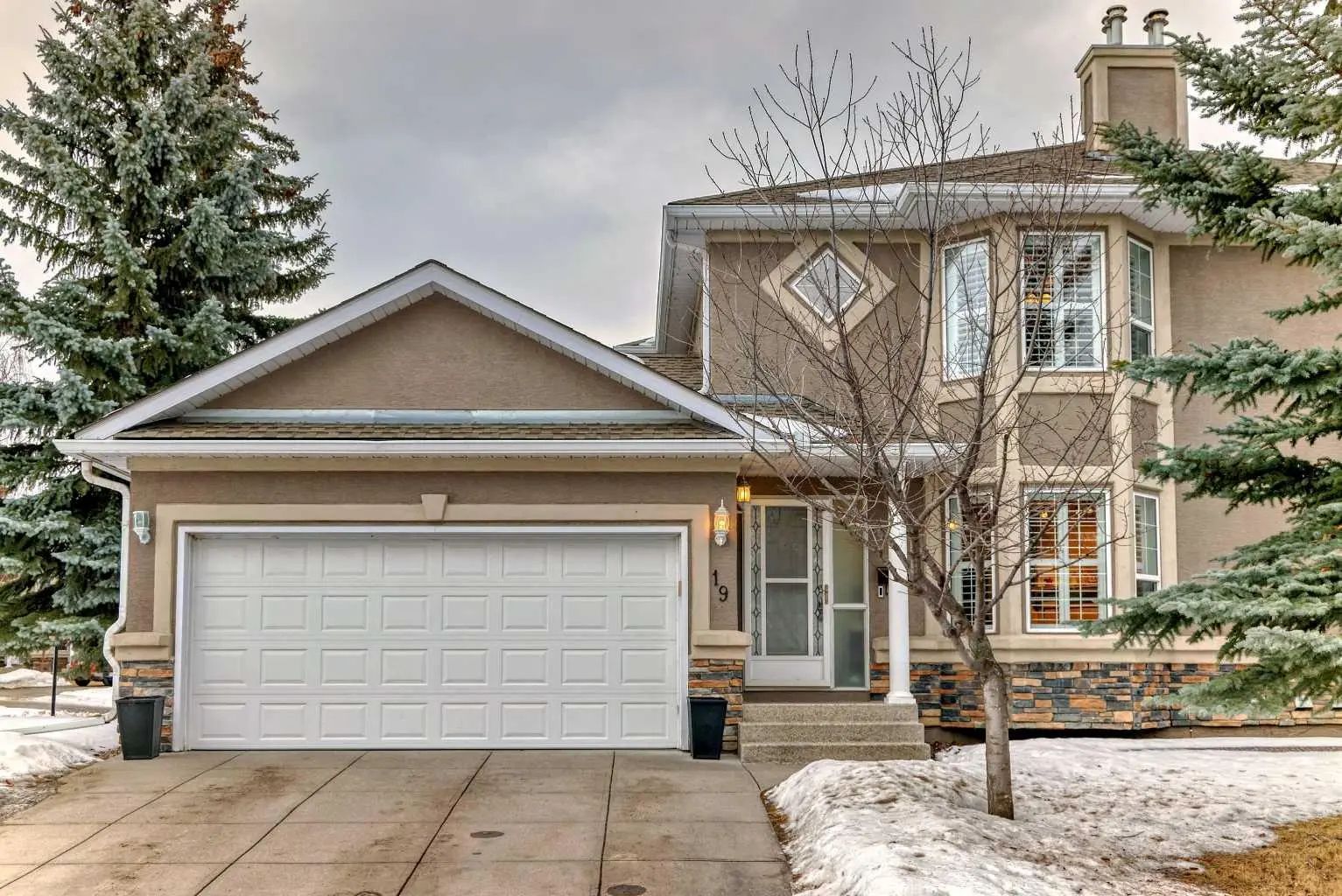 Xx Mt Mckenzie Way Se Calgary Alberta T2Z 2P9 McKenzie Lake Details
