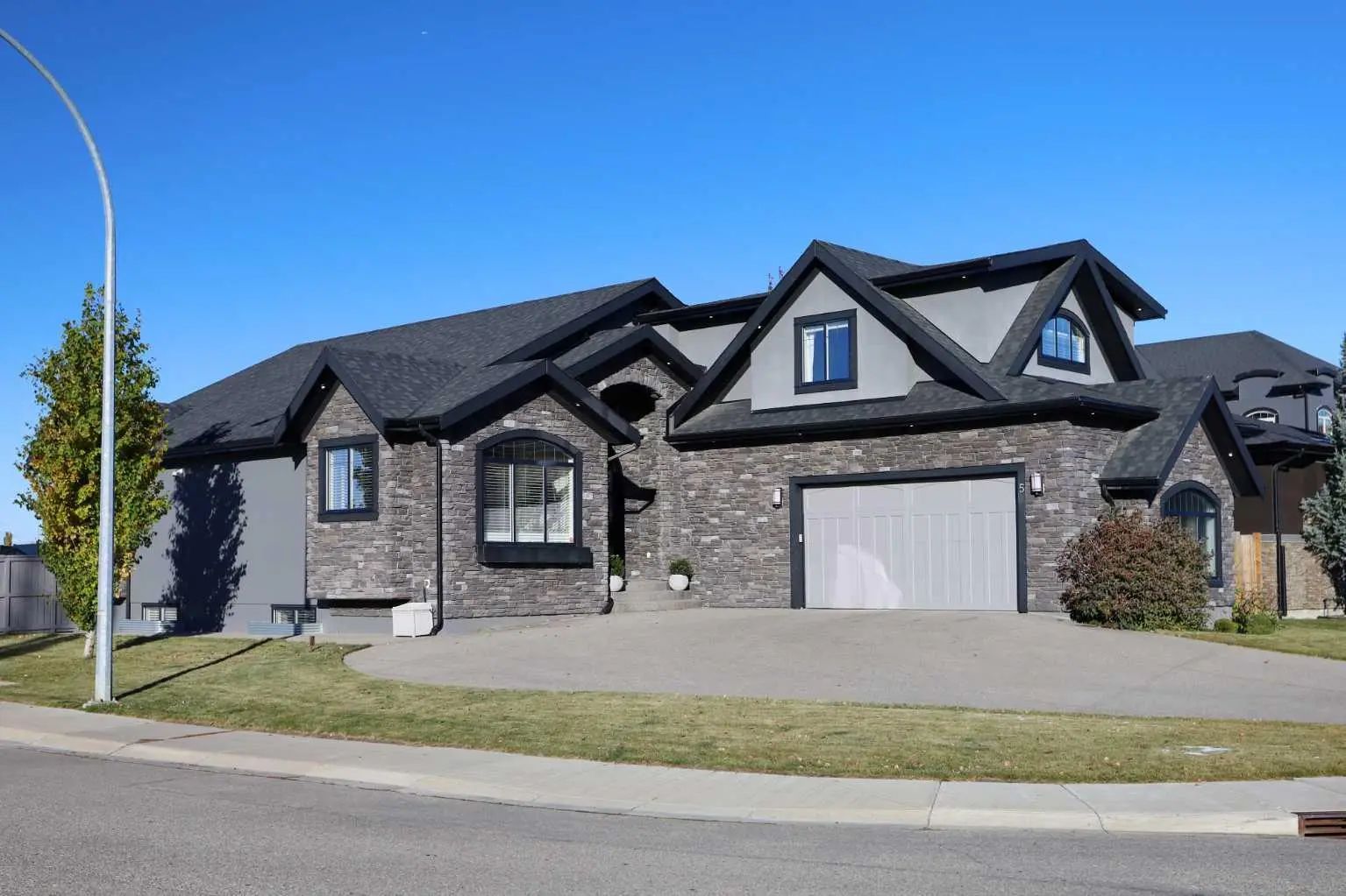 X Rockyvale Green Nw Calgary Alberta T3G 0E3 Rocky Ridge Details