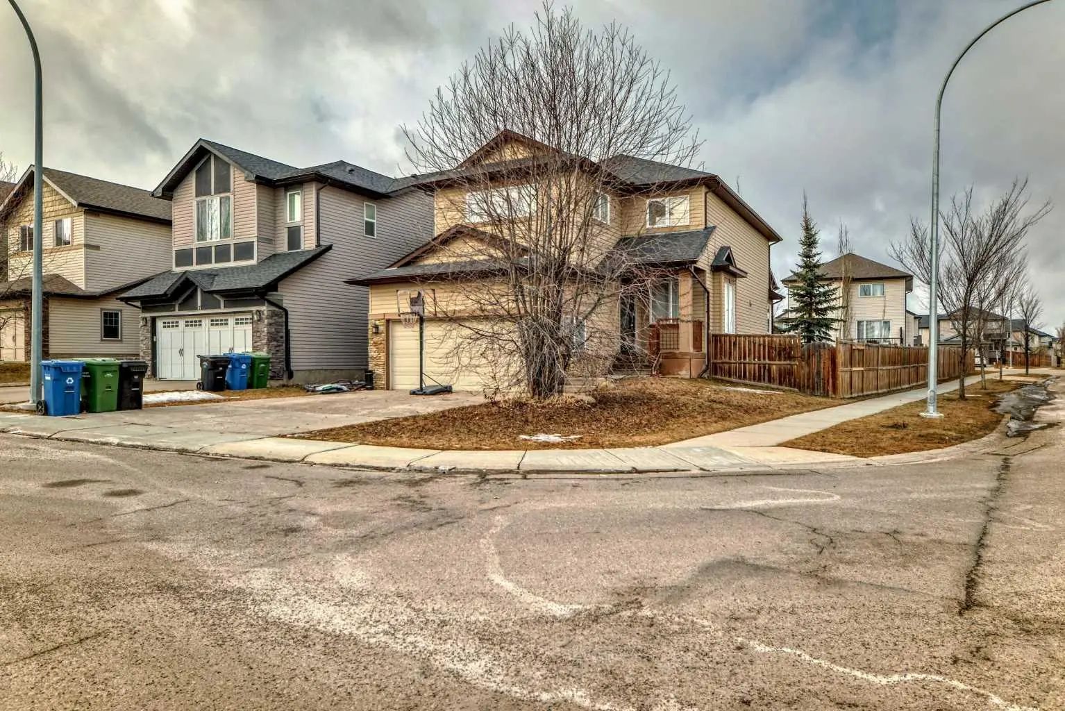 X Sherwood Crescent Nw Calgary Alberta T3R 0C9 Sherwood Details