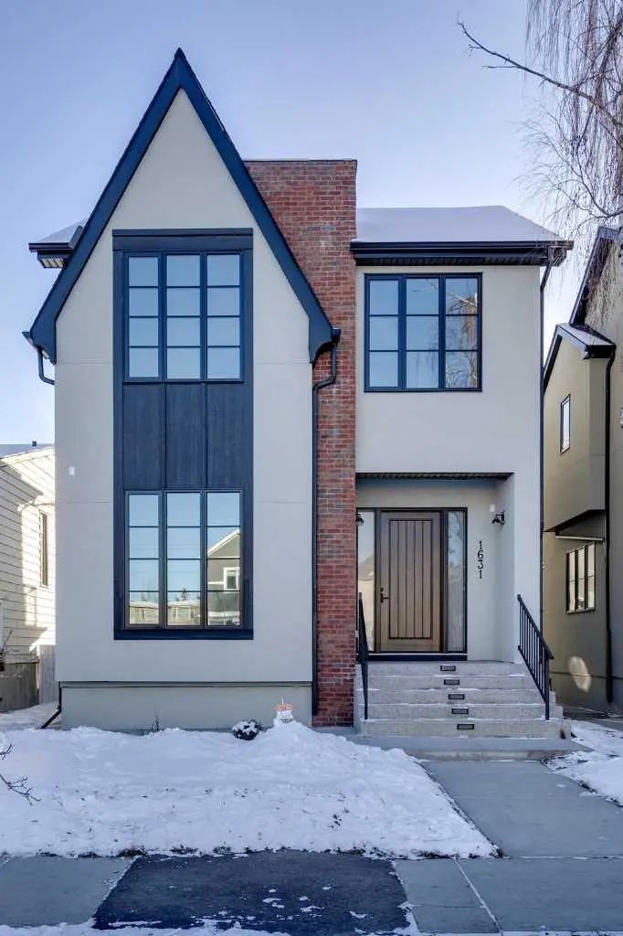 Xxxx Bowness Road Nw Calgary Alberta T2N3K1 Hillhurst Details