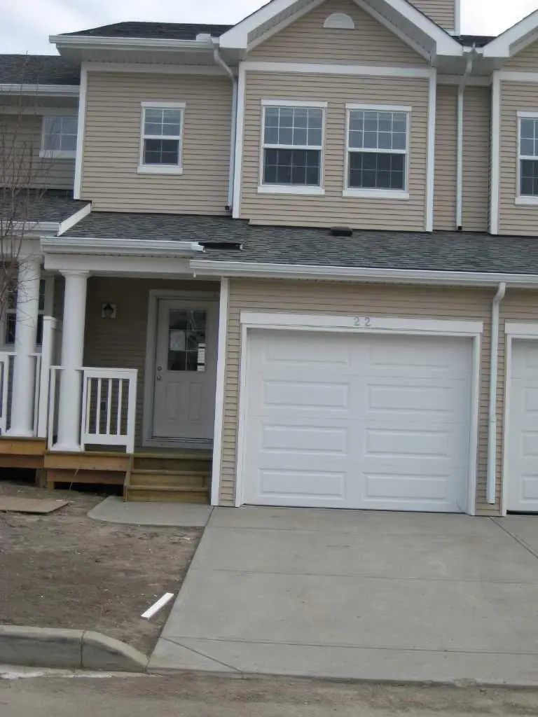 Xx Country Village Villas Ne Calgary Alberta T3K 0L7 Country Hills Village Details