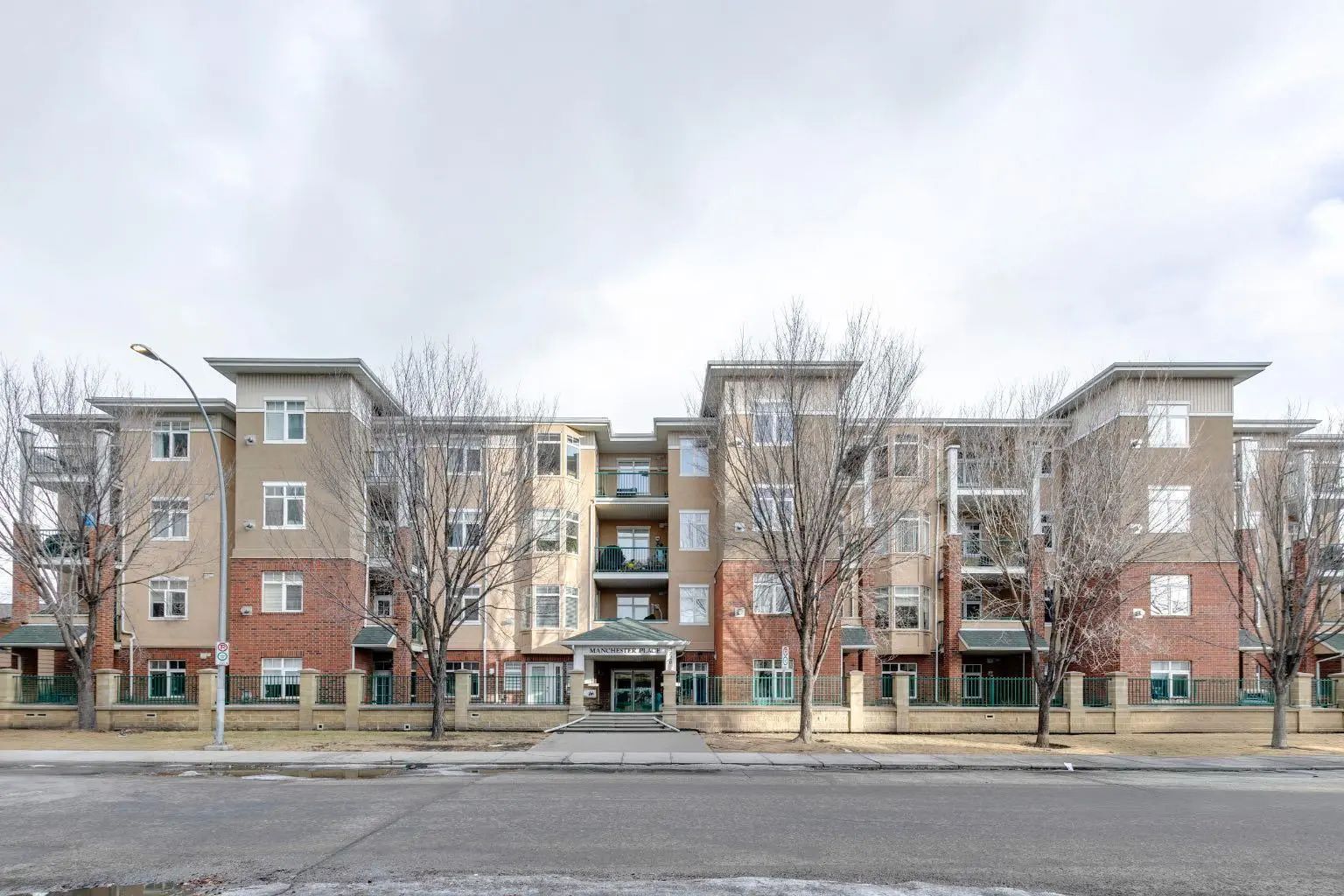 Xxx, Xxxx X Street Sw Calgary Alberta T2H 3B3 Manchester Details