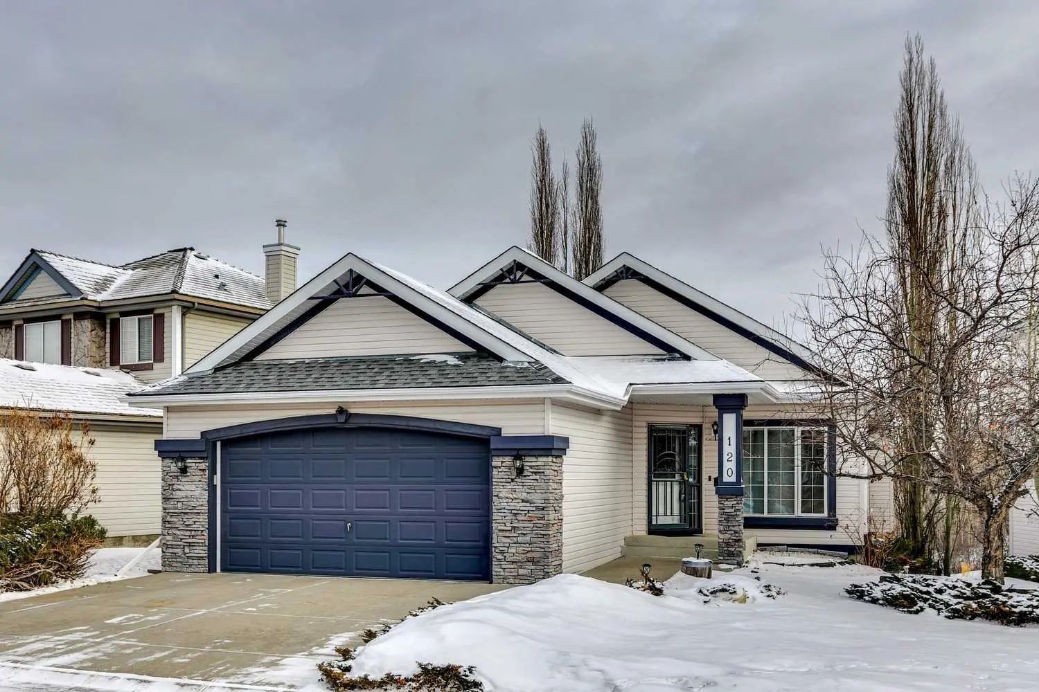 Xxx Rocky Ridge Landing Nw Calgary Alberta T3G 4H5 Rocky Ridge Details