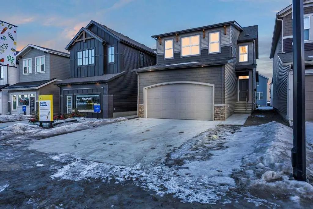 Xx Heirloom Drive Se Calgary Alberta T3S0H3 Rangeview Details