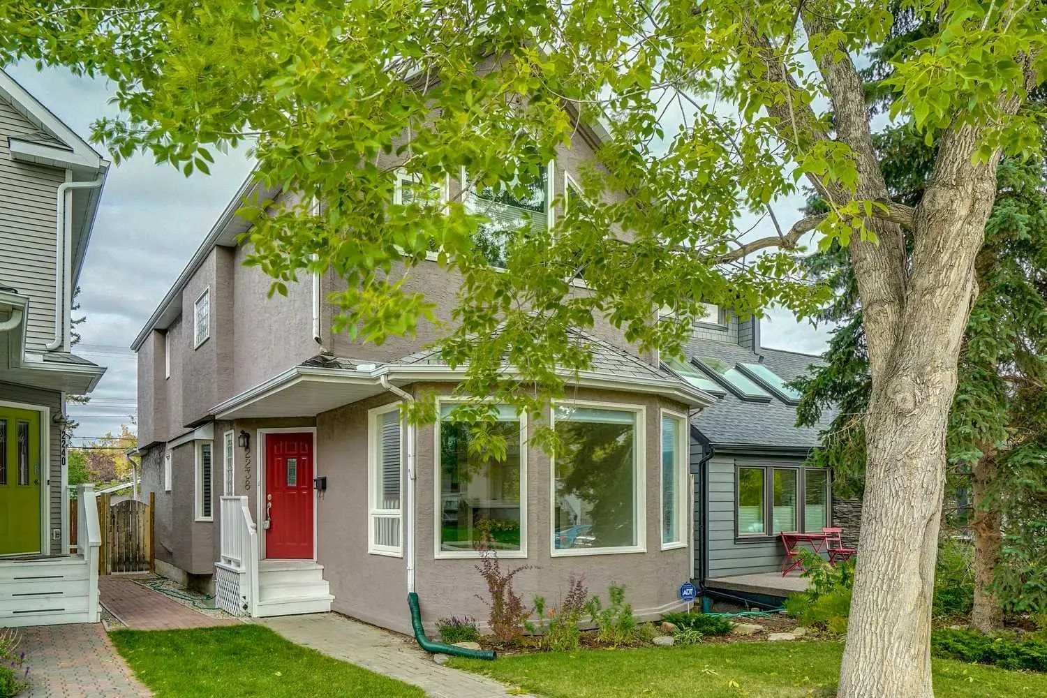 Xxxx X Avenue Nw Calgary Alberta T2N 0G9 West Hillhurst Details