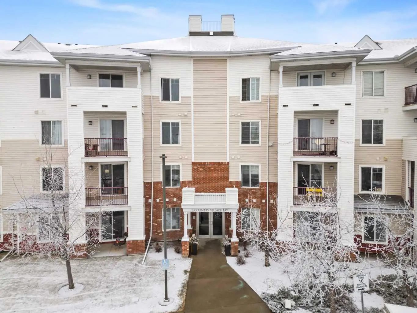 Xxx, X Country Village Bay Ne Calgary Alberta T3K5J8 Country Hills Village Details