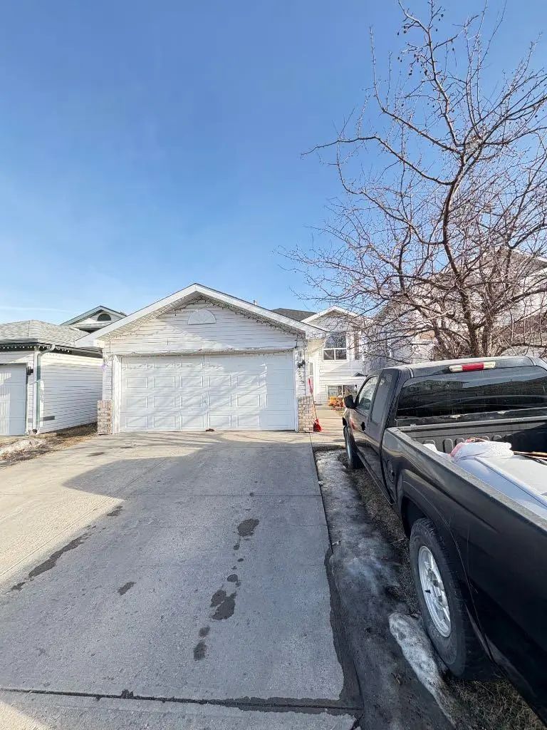 Xxx Applewood Drive Se Calgary Alberta T2A 7S8 Applewood Park Details