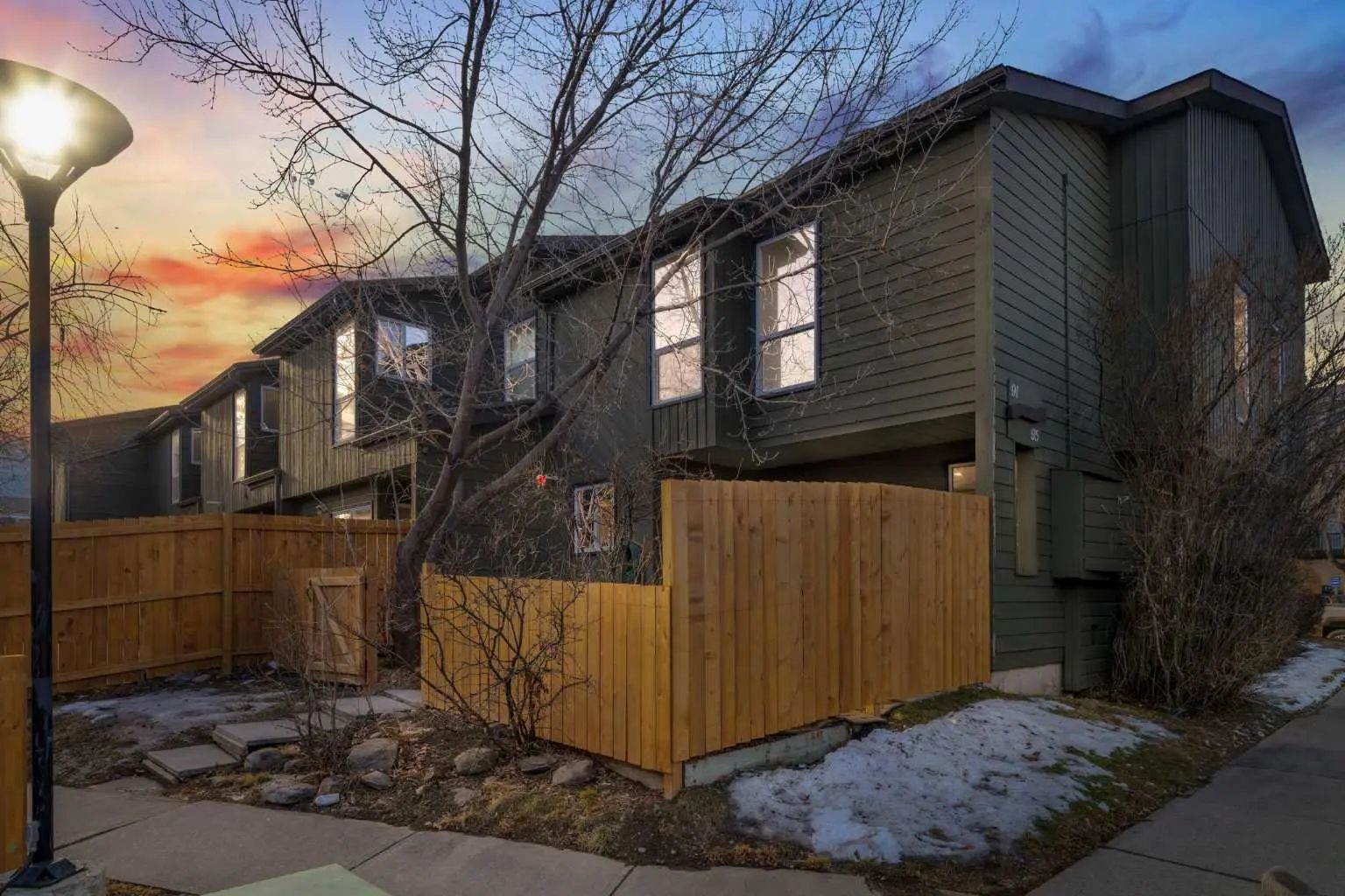 Xx, Xxx Grier Avenue Ne Calgary Alberta T2K 5X6 Greenview Details