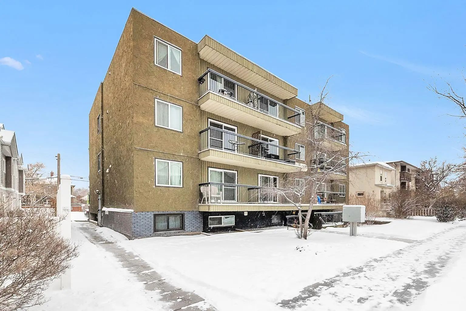 Xxx Xxxx Xx Avenue Sw Calgary Alberta T3C 0N3 Sunalta Details