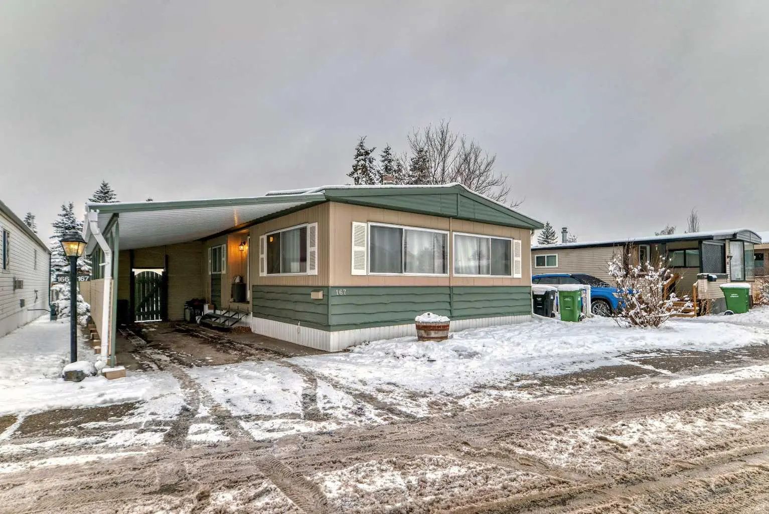 Xxx, Xxxx Xx Street Nw Calgary Alberta T3B 5N2 Greenwood/Greenbriar Details