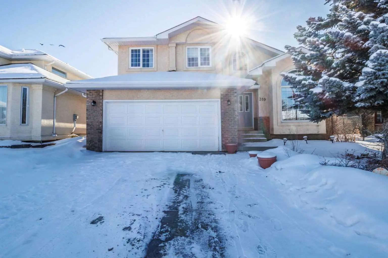 Xxx Woodpark Court Sw Calgary Alberta T2W 6E6 Woodlands Details