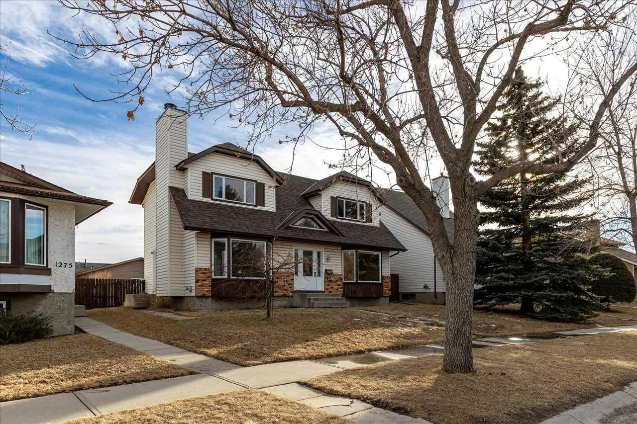 Xxxx Berkley Drive Nw Calgary Alberta T3K1T2 Beddington Heights Details