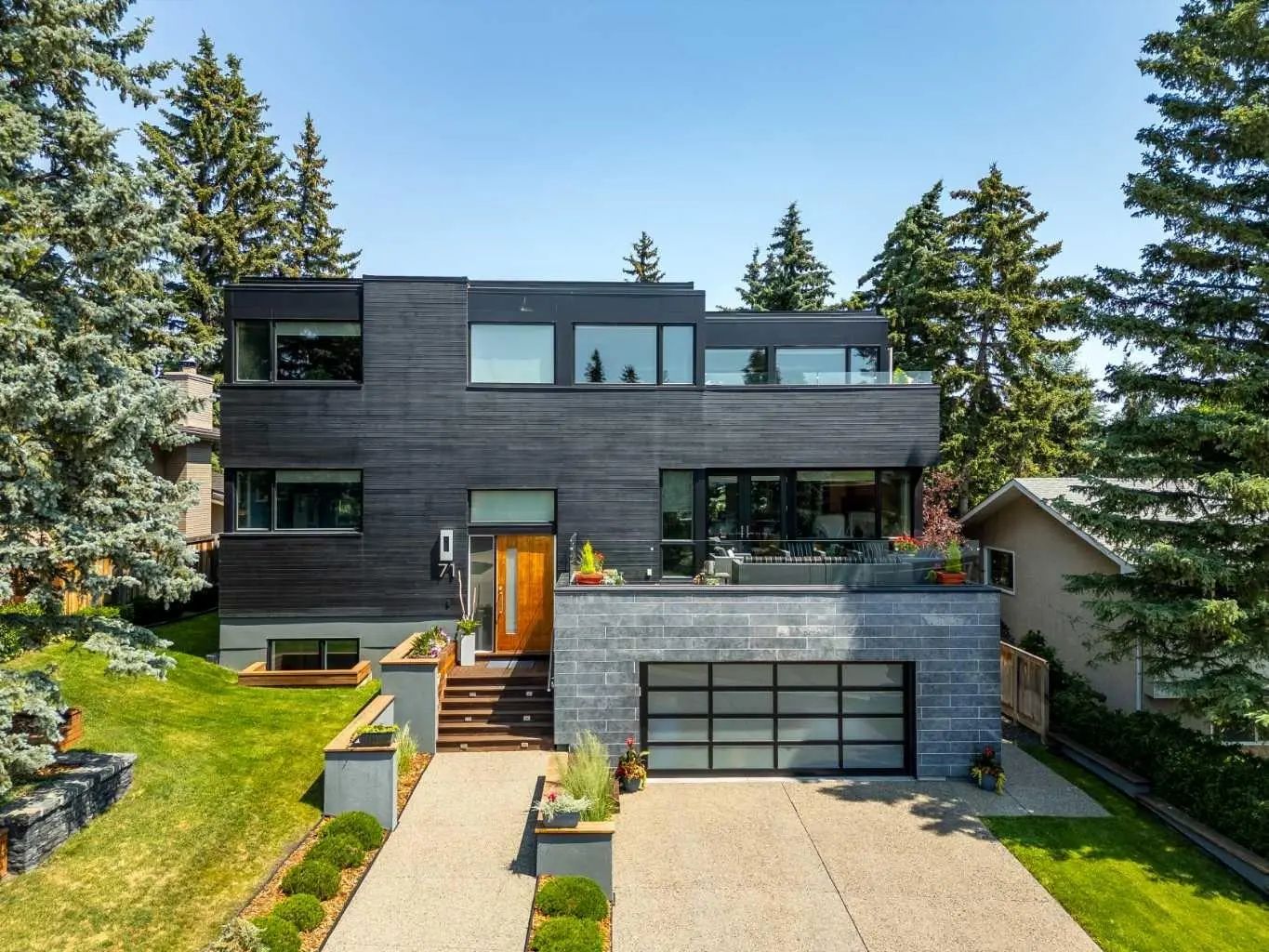 Xx Coleridge Crescent Nw Calgary Alberta T2K 1X8 Cambrian Heights Details