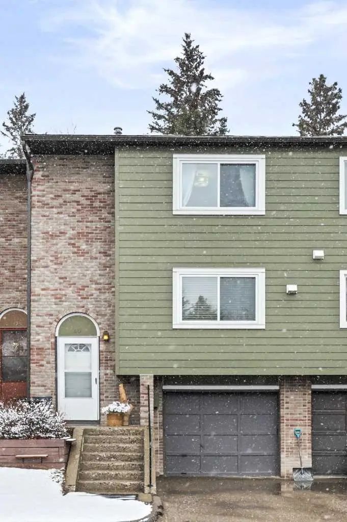 Xx Xxx Xx Avenue Se Calgary Alberta T2H 1N6 Acadia Details