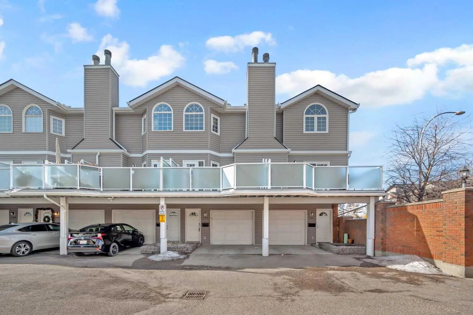 Xxx Xxxx Xx Avenue Sw Calgary Alberta T3C 0N3 Sunalta Details