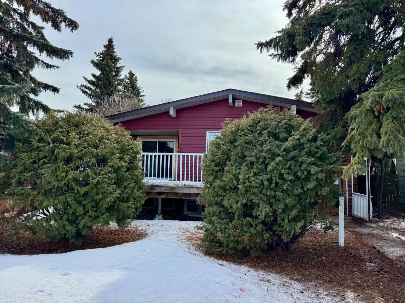 Xxxx Xx Avenue  Stettler Alberta T0C2L2 Rosedale Details