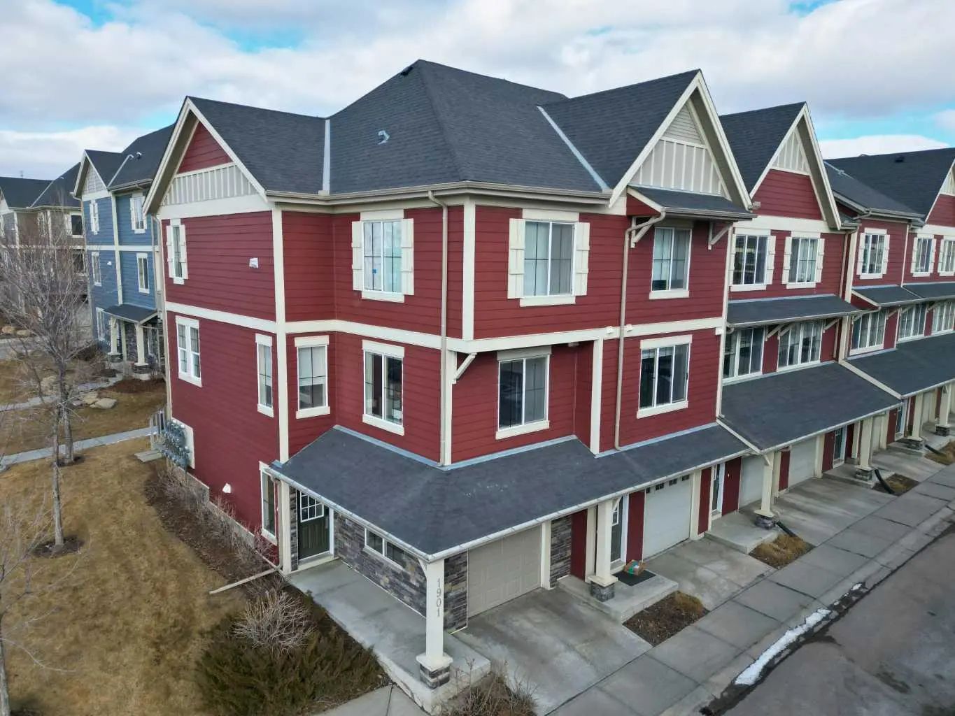 Xxxx, Xxx Panatella Way  Calgary Alberta T3K 0R9 Panorama Hills Details