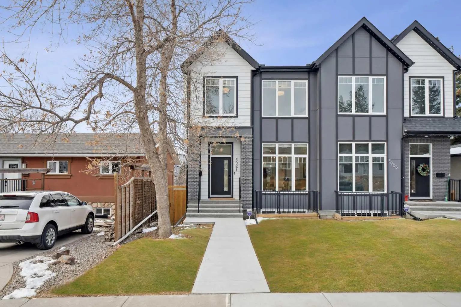 Xxxx Xx Avenue Nw Calgary Alberta T3B0X3 Montgomery Details