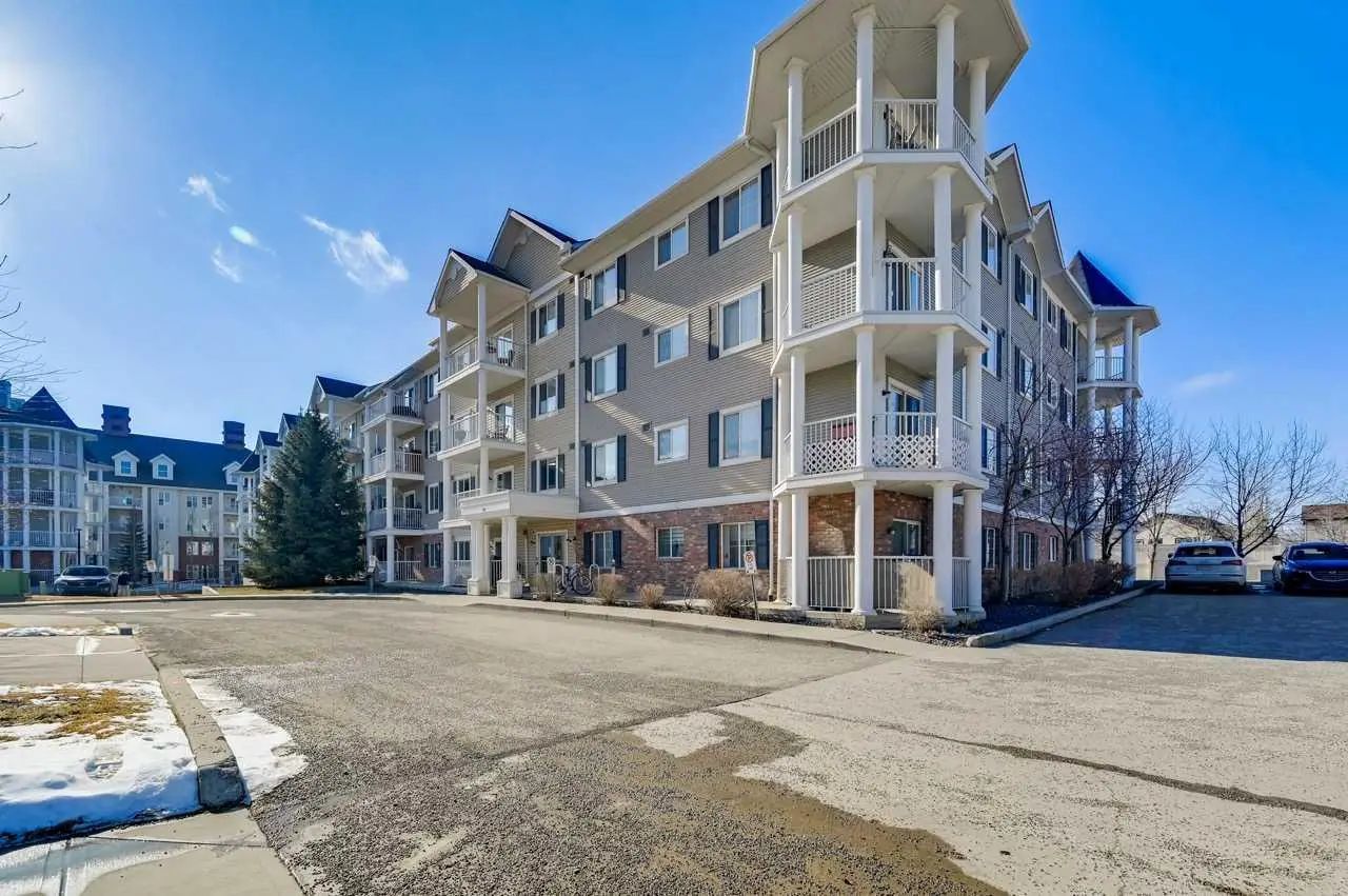 Xxxx, Xx Country Village Manor Ne Calgary Alberta T3K 0P1 Country Hills Village Details