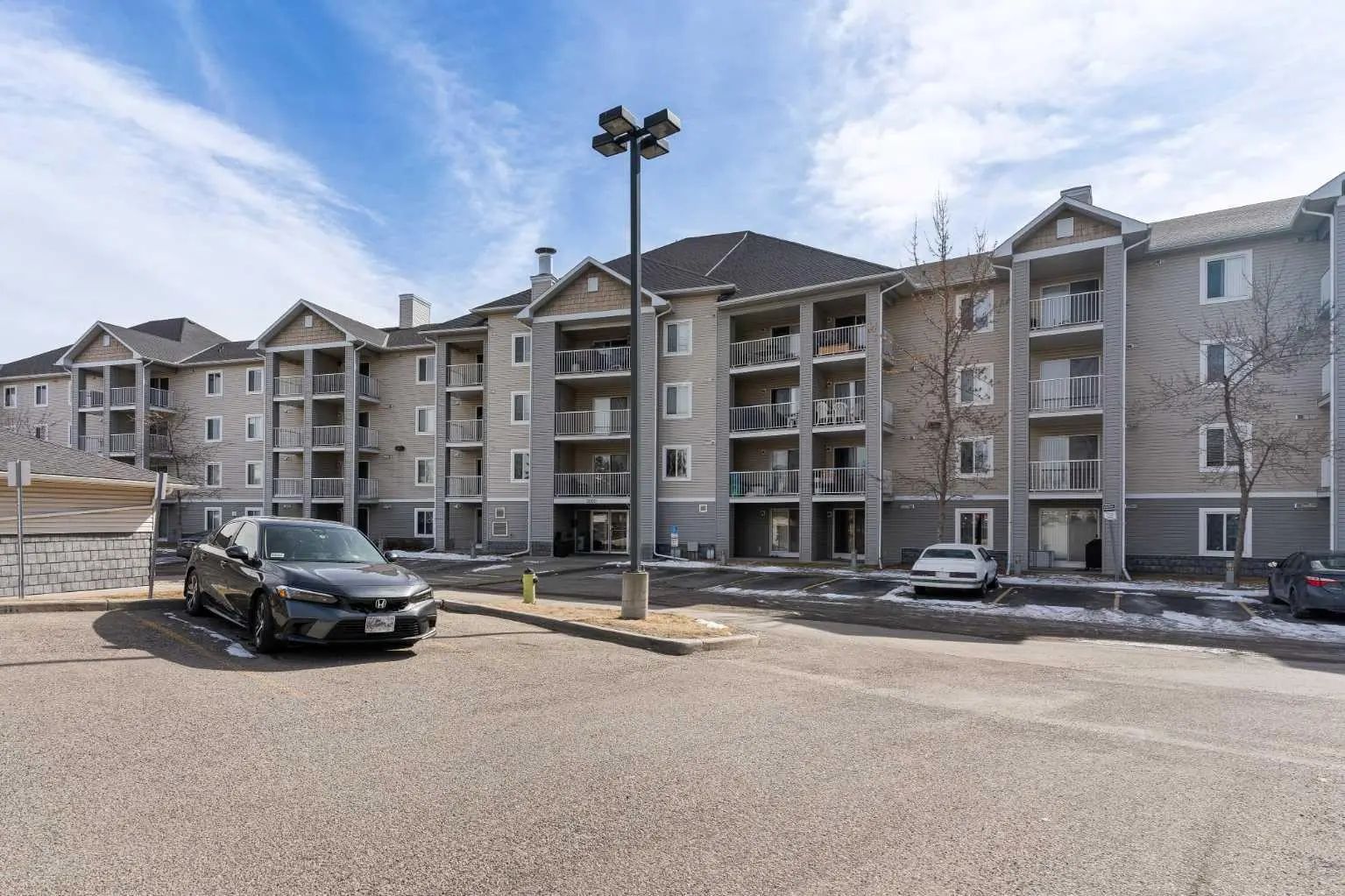 Xxxx, Xxxx Xx Street Se Calgary Alberta T2A 7Z1 Applewood Park Details