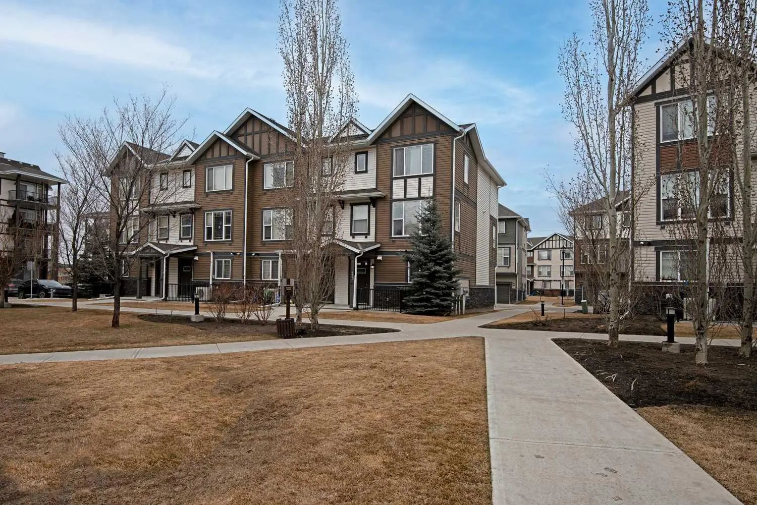 Xxx New Brighton Walk Se Calgary Alberta T2Z 5C7 New Brighton Details