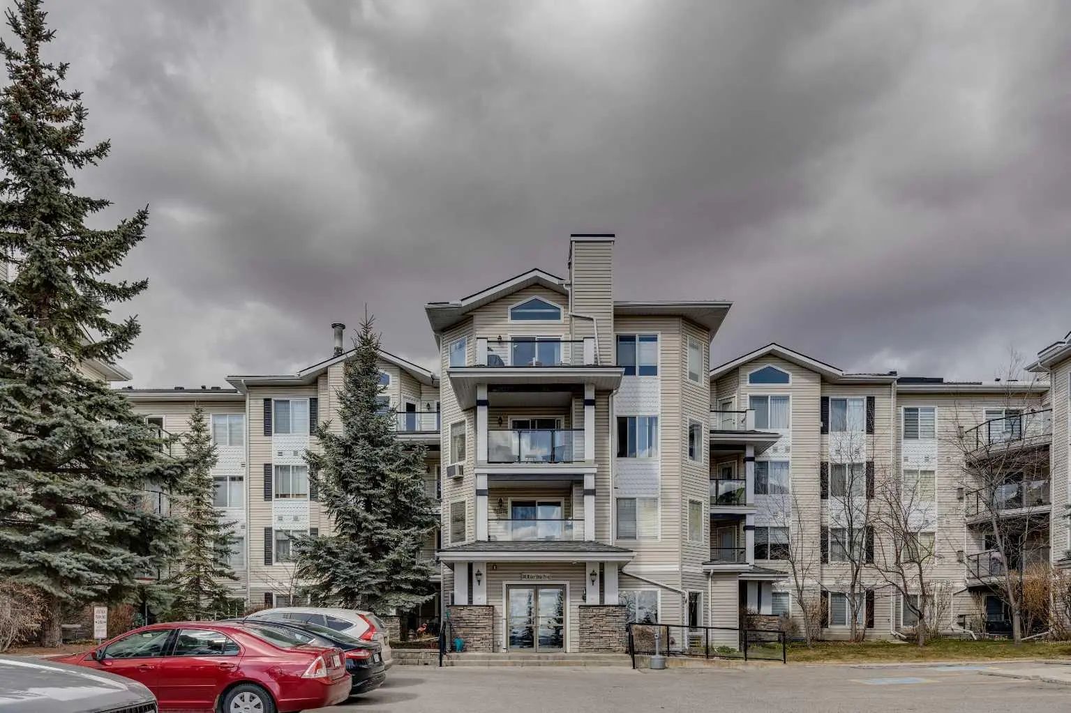 Xxx Xxx Rocky Vista Park Nw Calgary Alberta T3G 5K6 Rocky Ridge Details