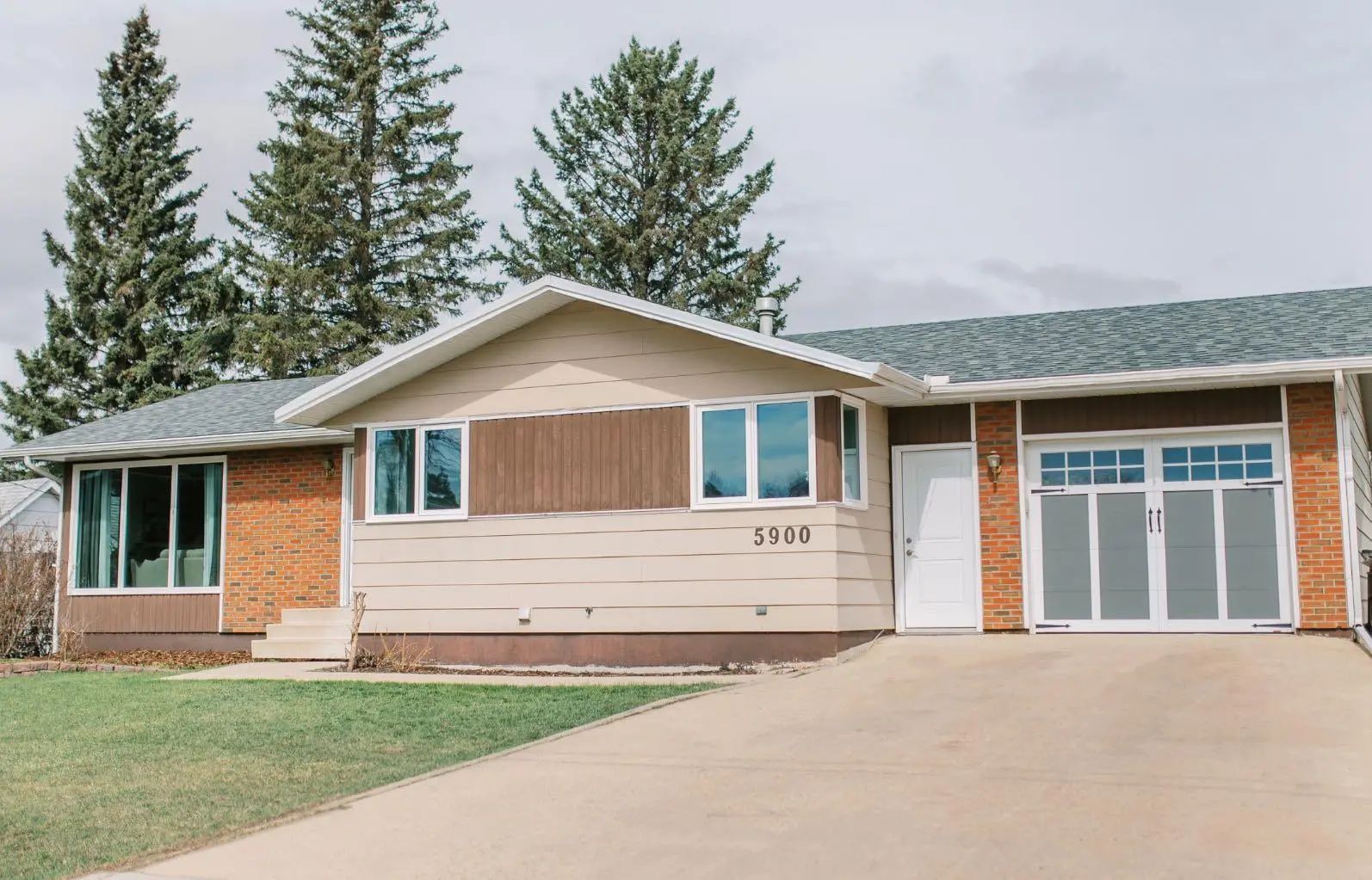 Xxxx Xx Avenue  Stettler Alberta T4K 1C2 Rosedale Details
