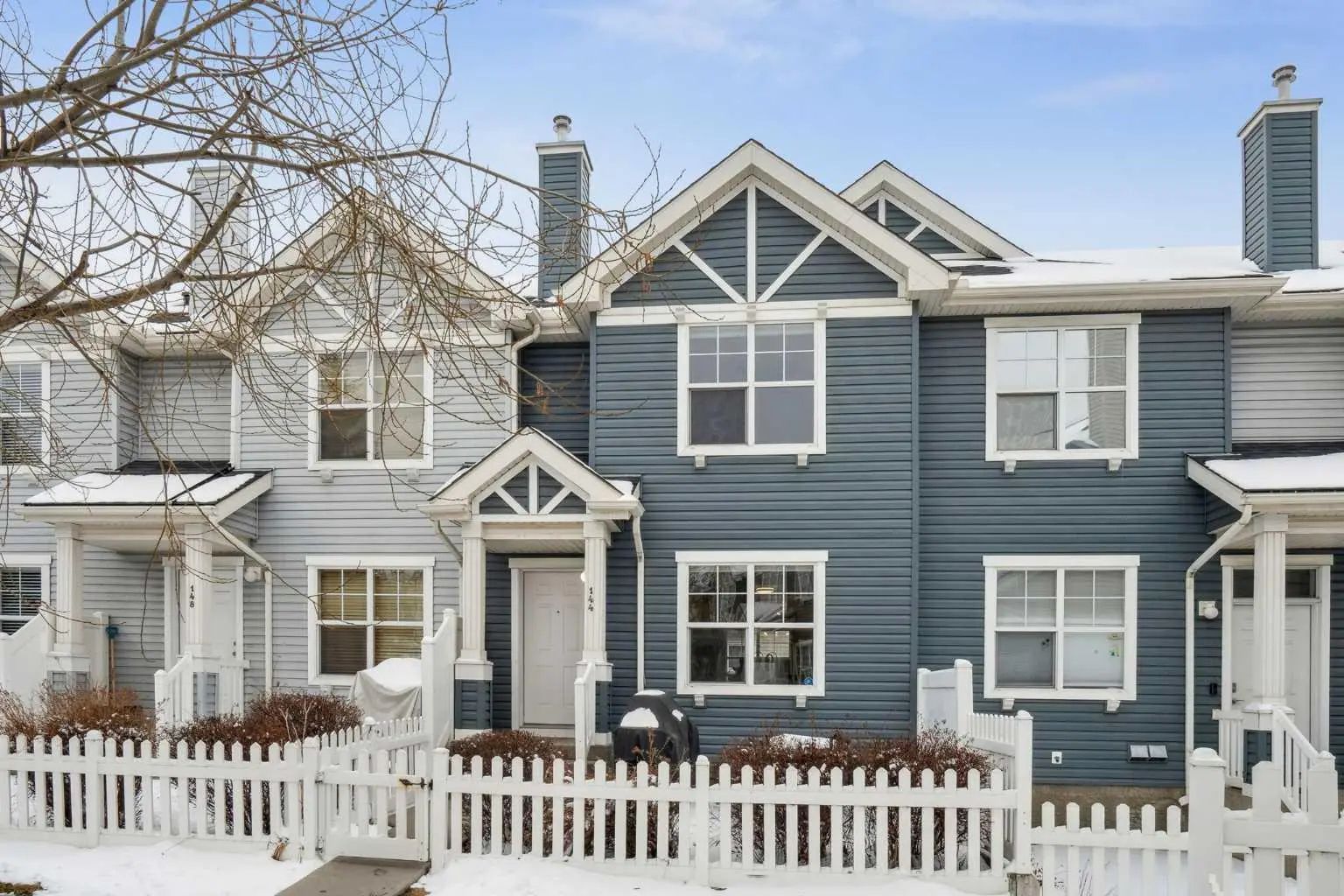 Xxx Elgin Gardens Se Calgary Alberta T2Z 4T7 McKenzie Towne Details